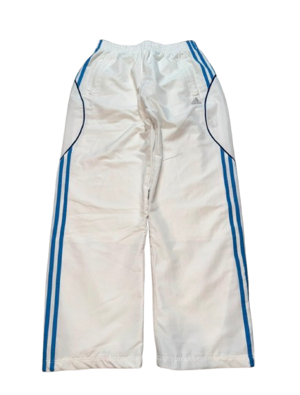 Adidas Trackpants Weiß mit blauen Streifen – Vintage Style (M)