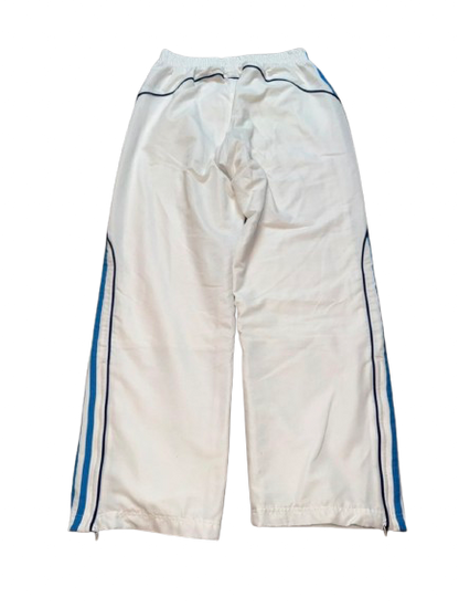 Adidas Trackpants Weiß mit blauen Streifen – Vintage Style (M)
